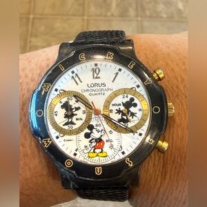 Vintage Lorus by Seiko Mickey Mouse Chronograph Quartz Watch - unisex
